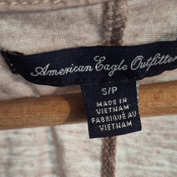 American Eagle Outfitters Tan 3/4 Length Sleeve Top Small - Picture 2 of 4